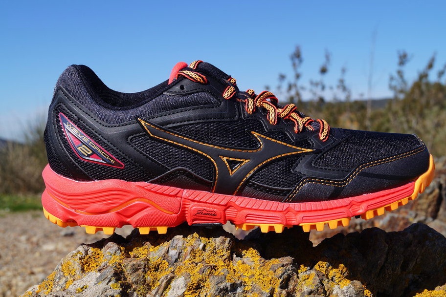 ����� ������� ��������� Mizuno Wave Diachi 2