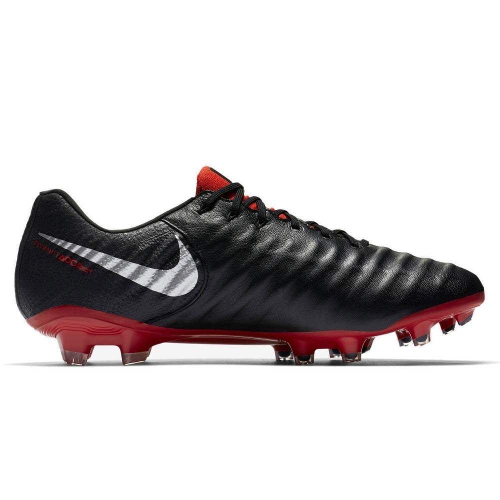 Бутсы Nike tiempo SG