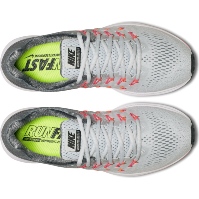 NIKE AIR ZOOM PEGASUS 33