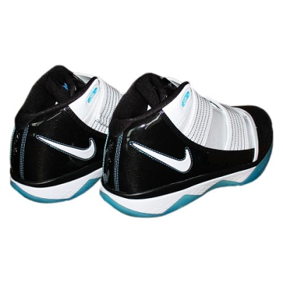NIKE ZOOM SOLDIER III