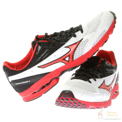 MIZUNO WAVE RONIN 4