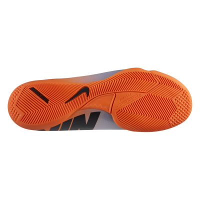 NIKE MERCURIAL VICTORY IV IC